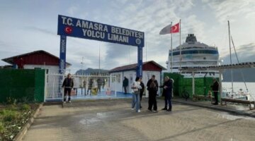 Amasra Limanı’na 34’üncü kez kruvaziyer geldi