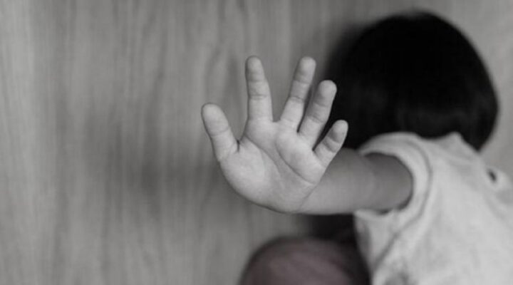 Cinsel istismara uğramış çocuklarla görüşme koşulları ve ortamı
