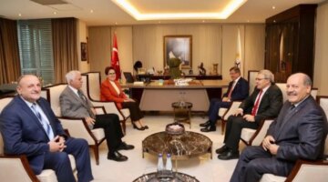 Davutoğlu, İYİ Parti Genel Başkanı Akşener ile görüştü