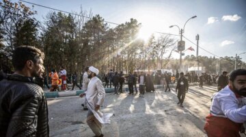 İran’da Süleymani’nin mezarı yakınlarında meydana gelen patlamalarda ölü sayısı 73’e yükseldi