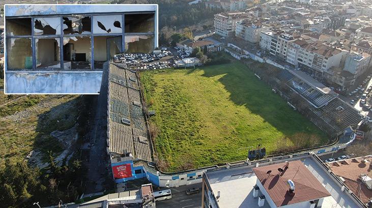 İstanbul’da kaderine terk edilen stadyum! 9 yıldır in cin top oynuyor