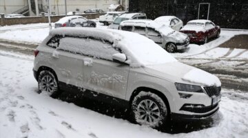 Van, Muş ve Bitlis’te yoğun kar nedeniyle 357 yerleşim yerinin yolu kapandı