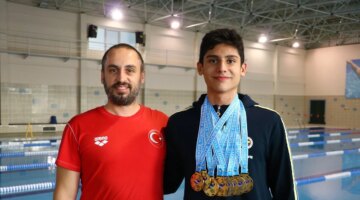 Yüzmede 6 Türkiye Şampiyonluğu Bulunan Emre Onuş, Madalyalarına Yenilerini Eklemek İstiyor